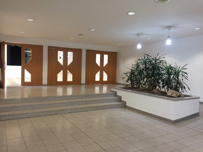 Foyer am Halleneingang