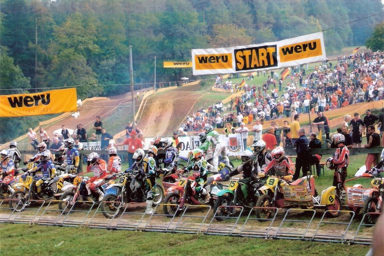 Weltmeisterschaftslauf auf dem Moto-Cross-Gelände beim Königsbronnhof